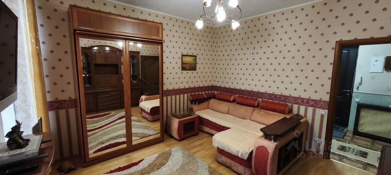 Аренда 2-комн квартиры на вторичном рынке Колокольная улица, 9