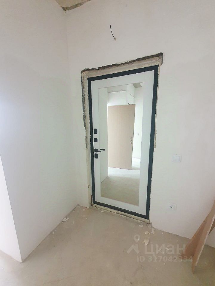 Продажа 1-комн квартиры на вторичном рынке Заречье мкр, 25Б