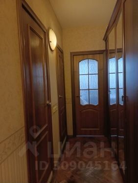 Продажа 3-комн квартиры на вторичном рынке Батайский проезд, 5