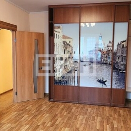 Продажа 1-комн квартиры на вторичном рынке Радужная улица,  д. 9