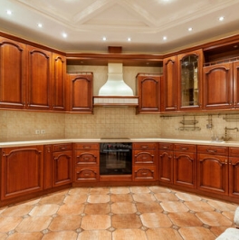 Продажа 4-комн квартиры на вторичном рынке Казарменный пер,  д. 3,  к. 6