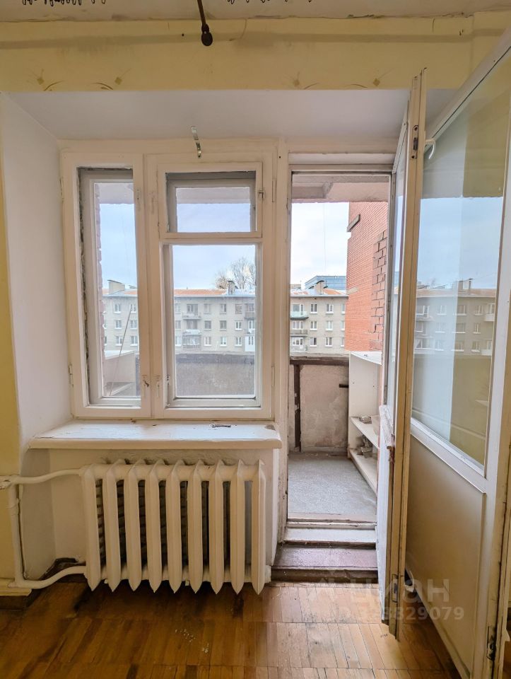 Продажа 1-комн квартиры на вторичном рынке Дибуновская улица, 37