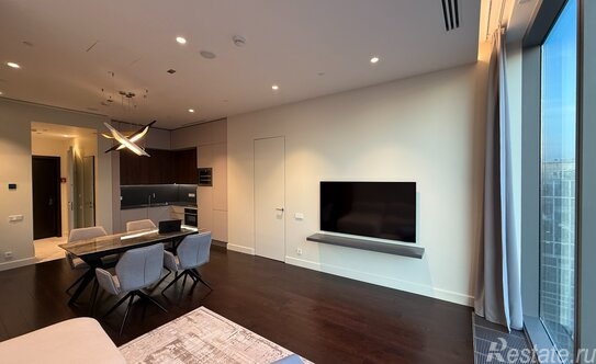 Продажа 2-комн квартиры на вторичном рынке Пресненская наб,  д. 12