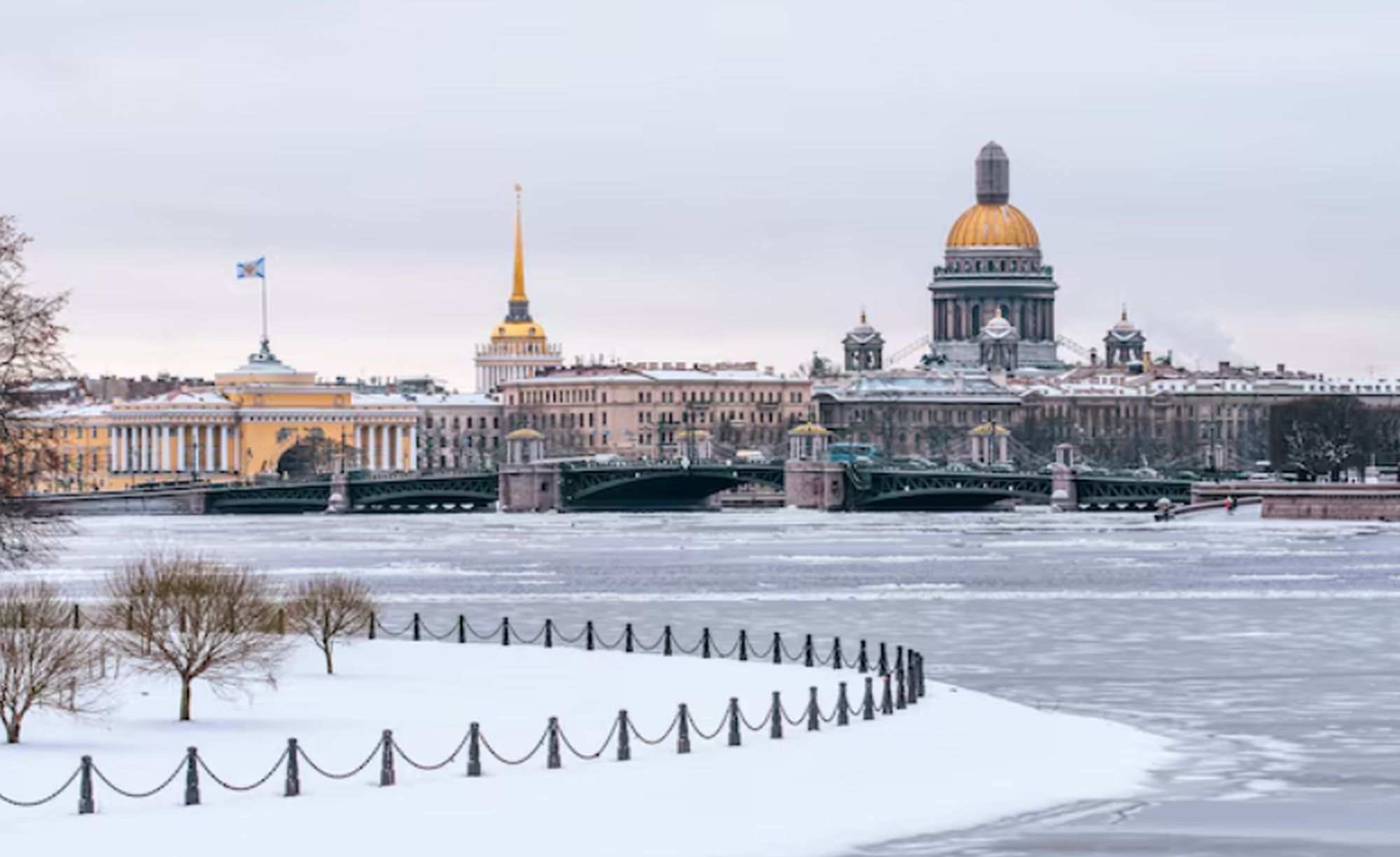 Как менялся дом Галины Вишневской на набережной Кутузова в Петербурге