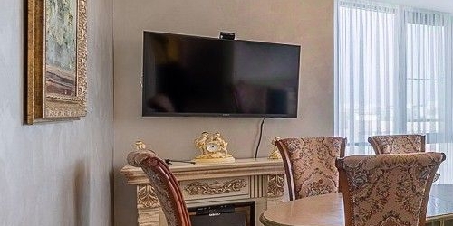 3-комн квартира улица Юннатов, 16