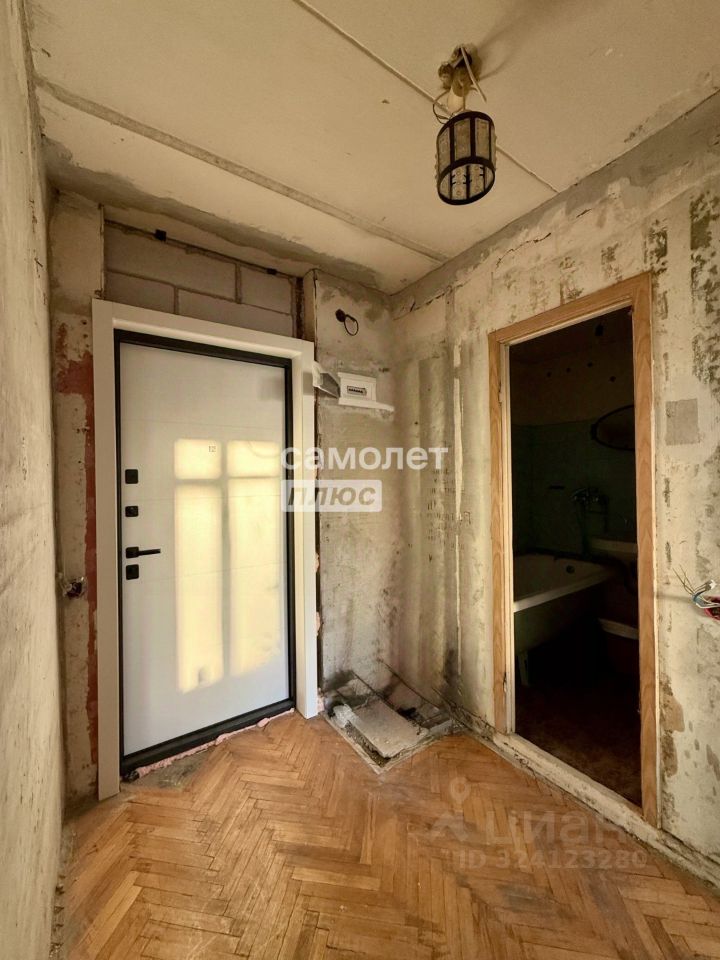 Продажа 1-комн квартиры на вторичном рынке Шоссейная улица, 57