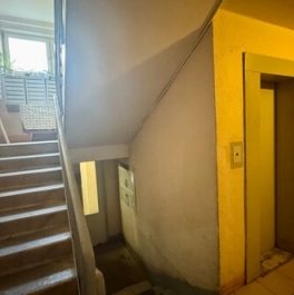 Продажа 3-комн квартиры на вторичном рынке улица Академика Волгина,  д. 17