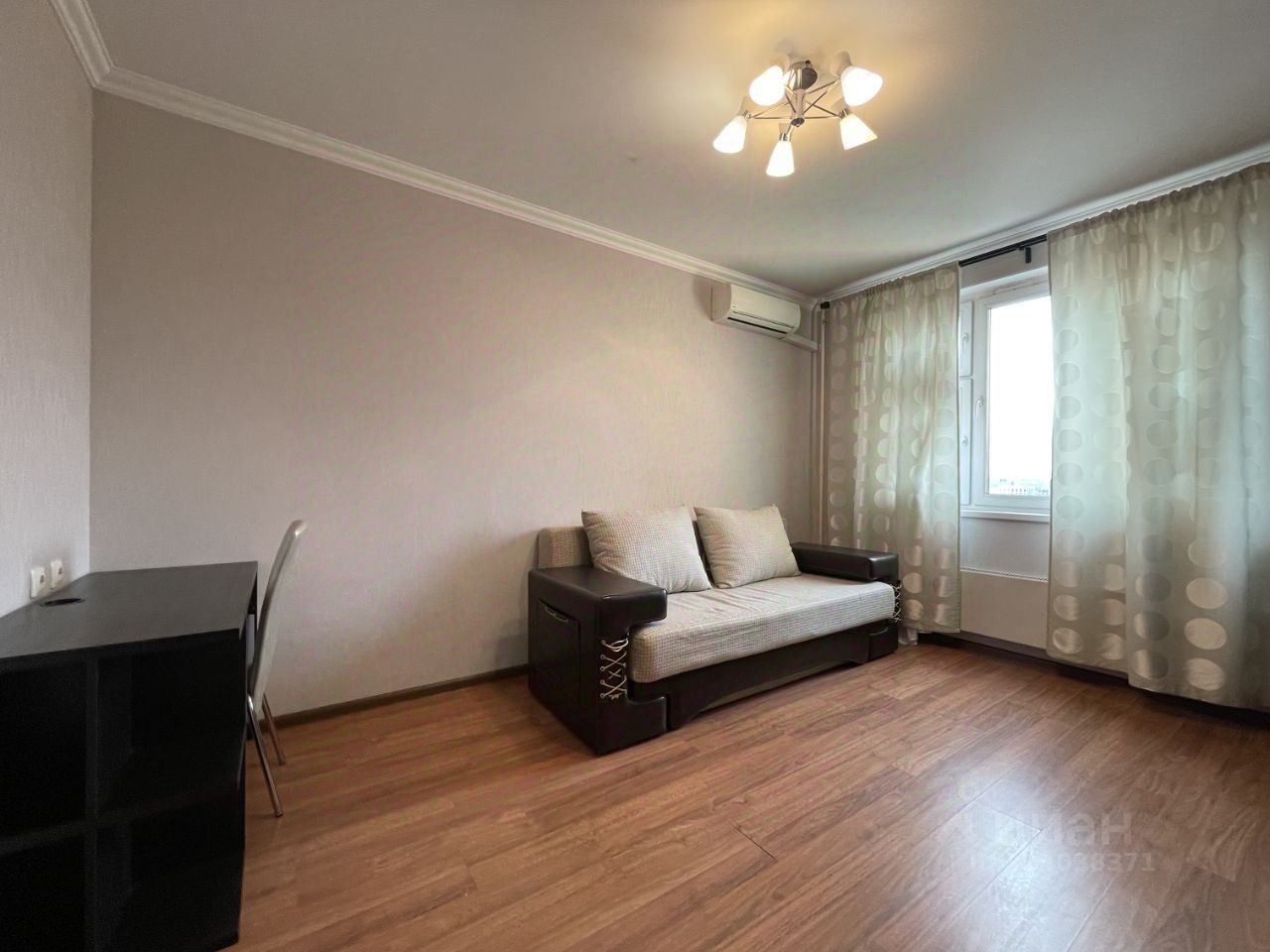 Аренда 2-комн квартиры на вторичном рынке Большая Очаковская улица, 1