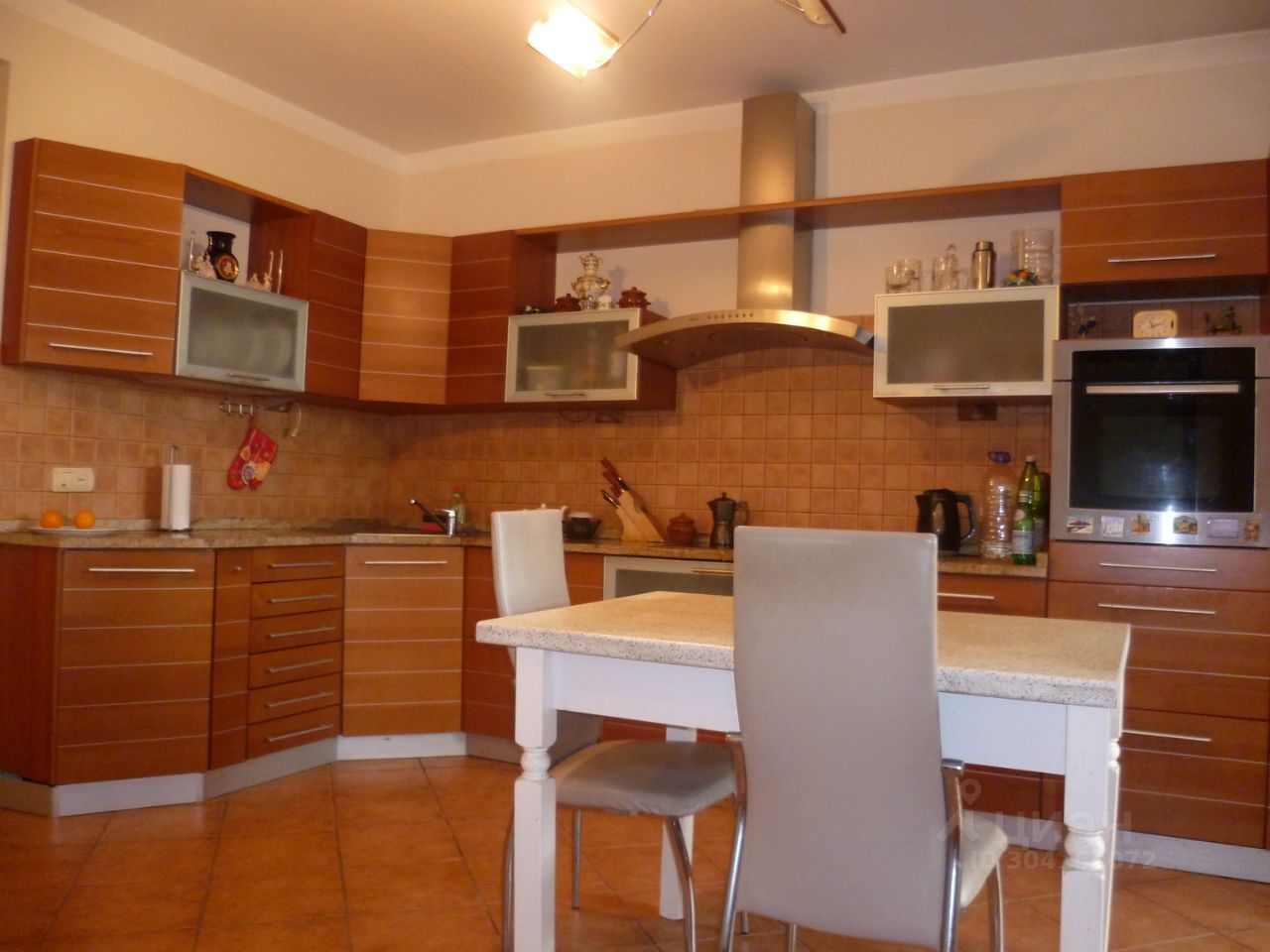 Продажа 2-комн квартиры на вторичном рынке Одинцово, улица Маршала Неделина, 15