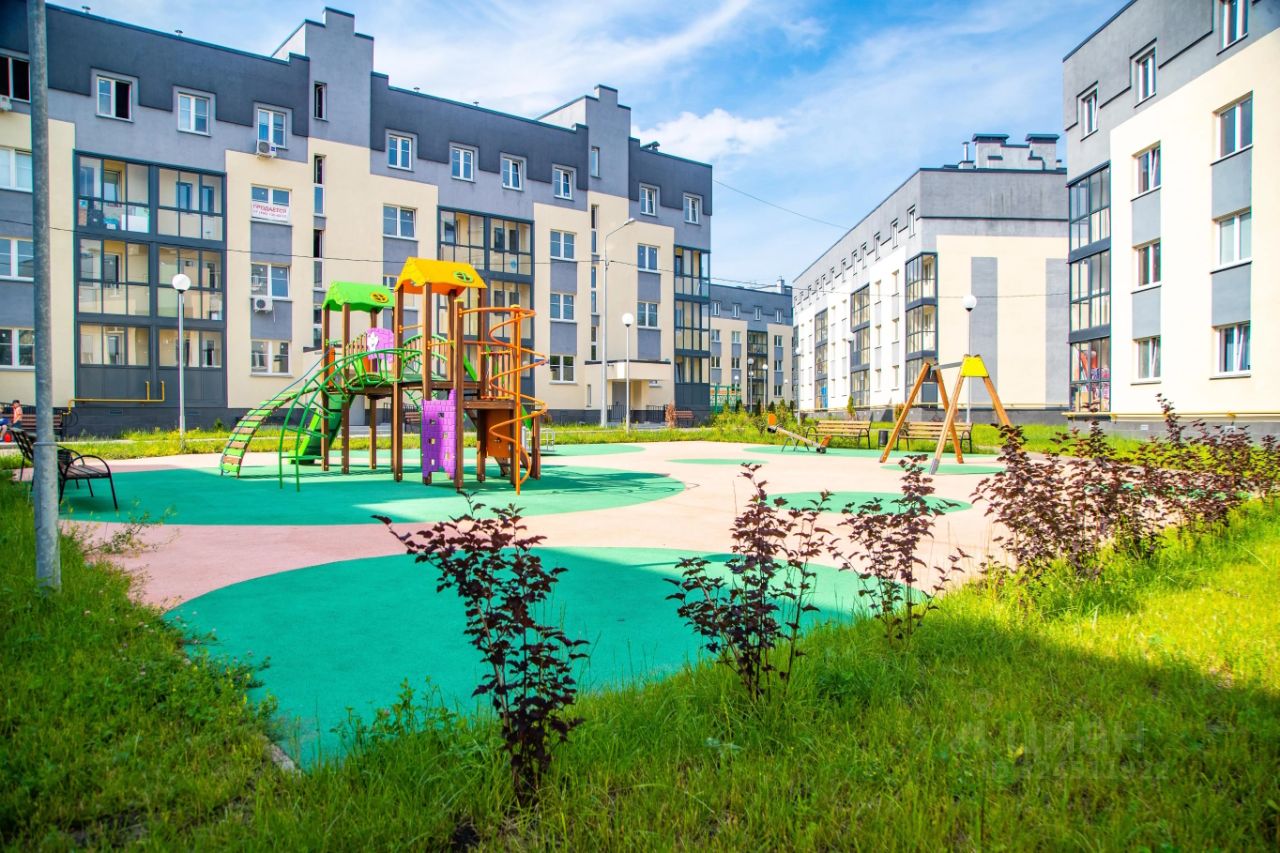 Продажа 2-комн квартиры на вторичном рынке МЖК Изумрудная Долина тер., д. Солманово, улица Триумфальная, 25