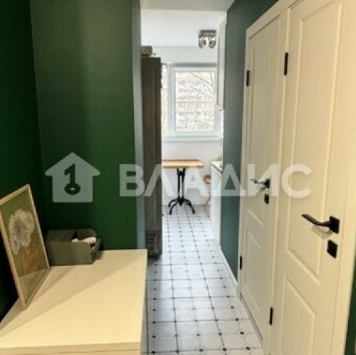 3-комн квартира ул Партизана Германа,  д. 33