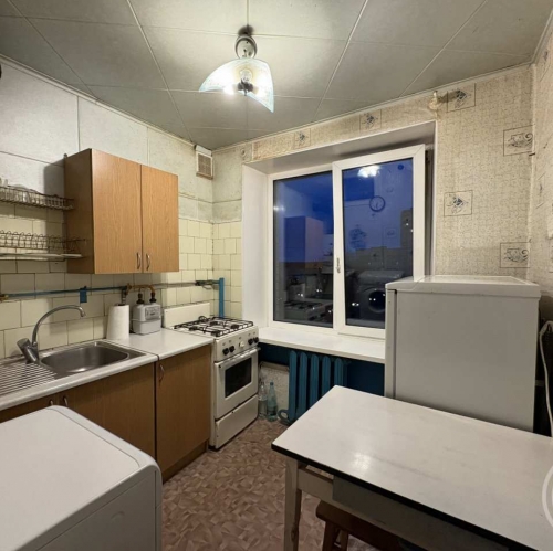 4-комн квартира Отрадное г., Невская ул. ,  д. 9