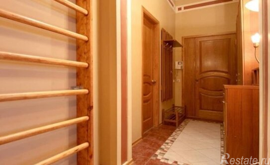 Продажа 4-комн квартиры на вторичном рынке улица Блохина,  д. 23