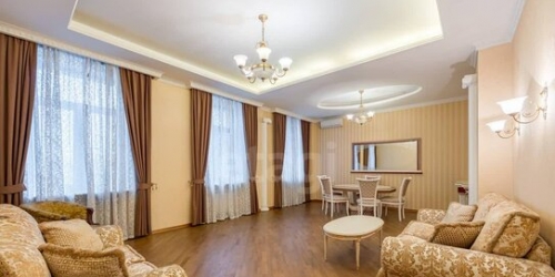 4-комн квартира ул Серафимовича,  д. 2