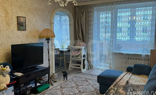 Продажа 3-комн квартиры на вторичном рынке улица Орджоникидзе,  д. 34