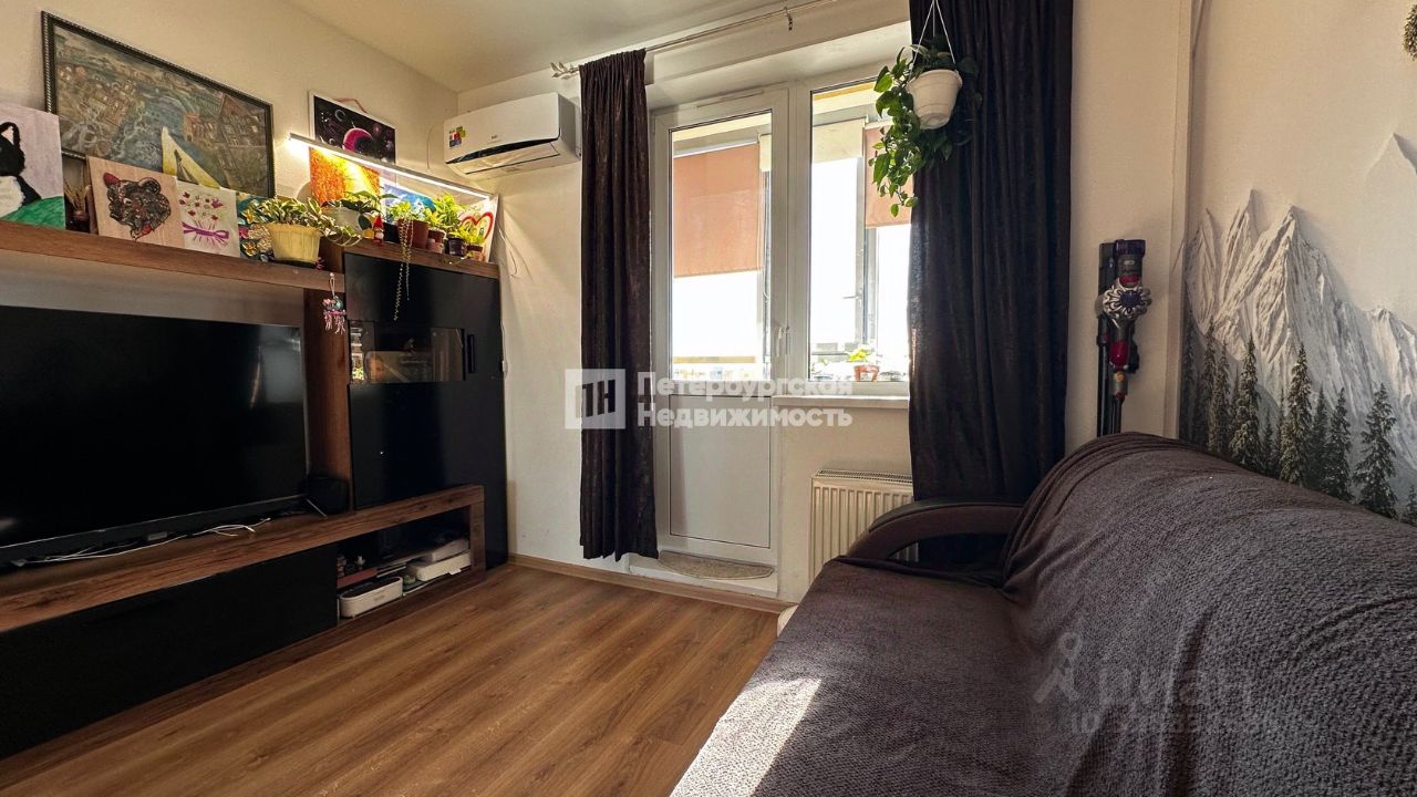 Продажа 1-комн квартиры на вторичном рынке проспект Королева, 57к1