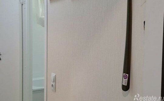 Продажа 2-комн квартиры на вторичном рынке Зенино, улица Камова,  д. 5 к2