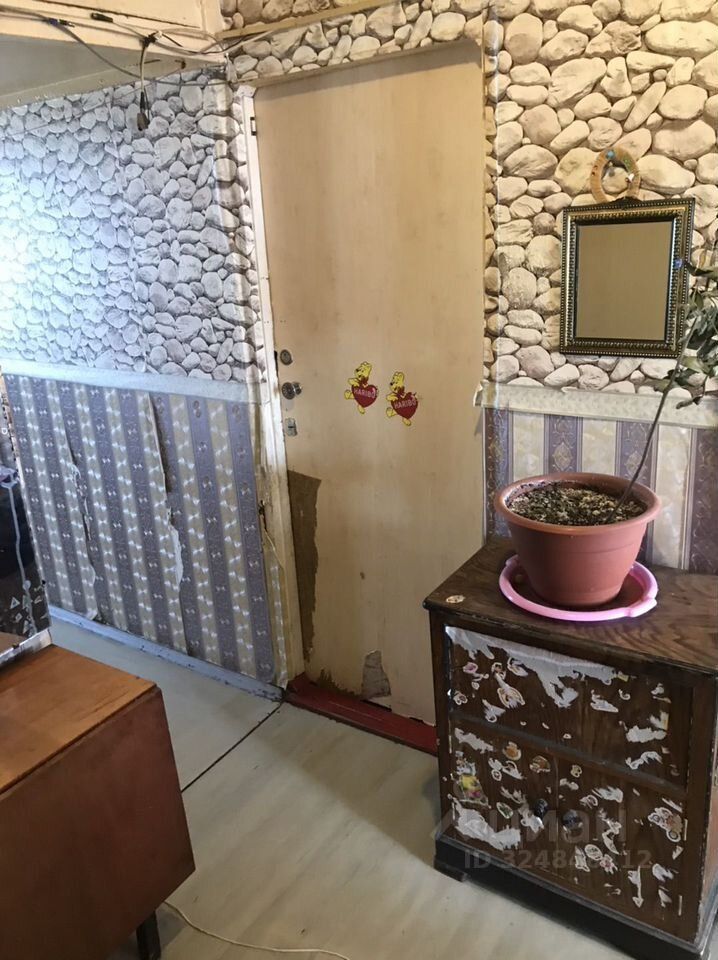 Продажа 3-комн квартиры на вторичном рынке Коммунар г., улица Пионерская, 19