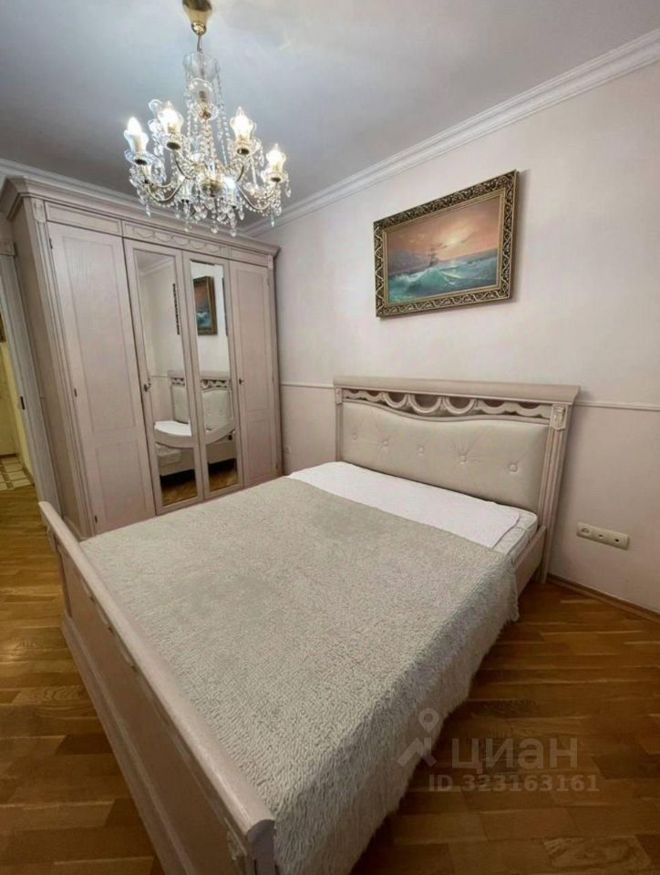 Аренда 3-комн квартиры на вторичном рынке улица Академика Королева, 28К1