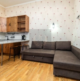 Продажа 2-комн квартиры на вторичном рынке улица Рылеева