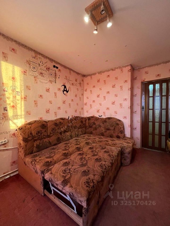 Продажа 2-комн квартиры на вторичном рынке Назия пгт, улица Луговая, 2