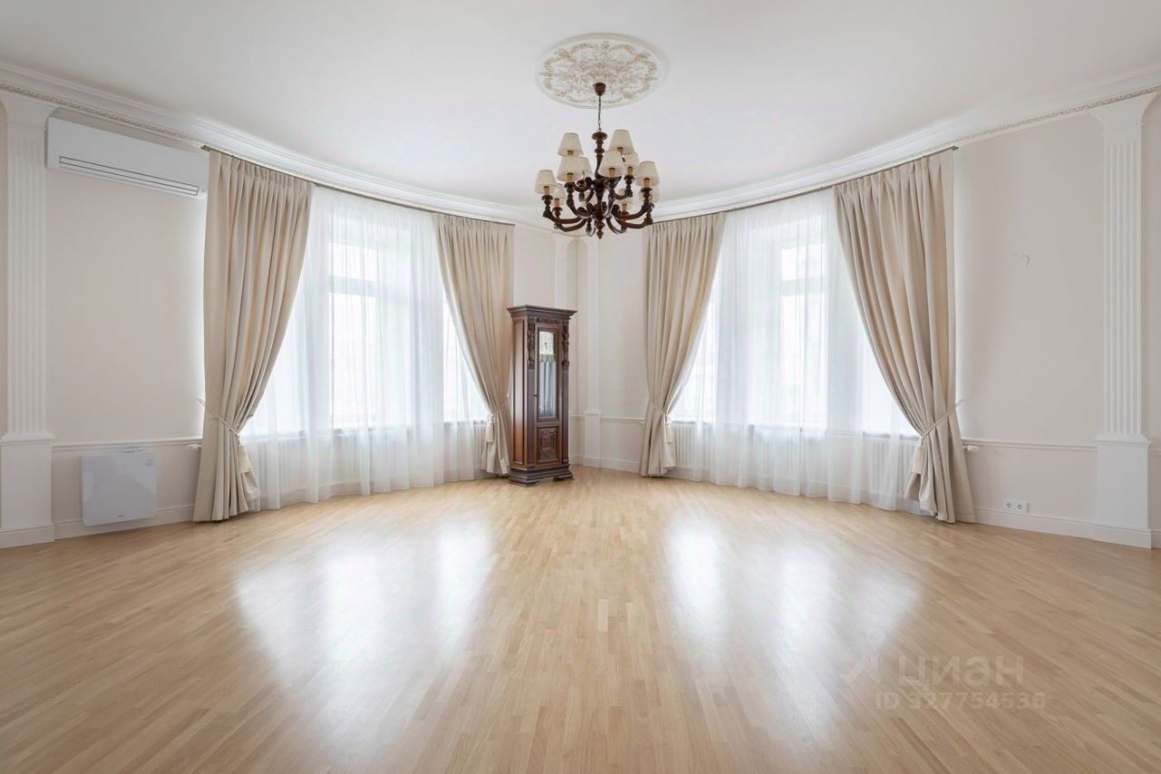 Продажа 6-комн квартиры на вторичном рынке улица Солянка, 1/2С2