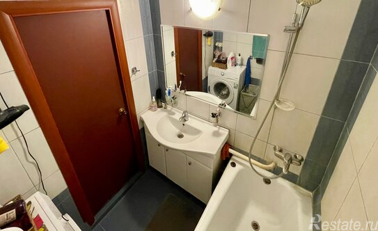 Продажа 2-комн квартиры на вторичном рынке Варшавское ш