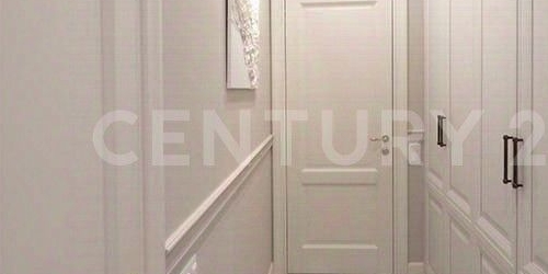 3-комн квартира улица Паршина, 10