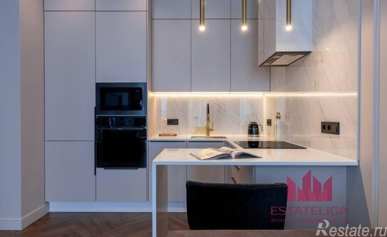 Продажа 2-комн квартиры на вторичном рынке бульвар Братьев Весниных,  д. 1