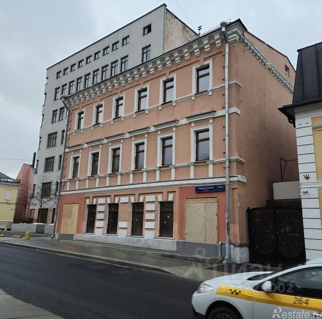 Аренда отдельного здания улица Рождественка,  д. 23