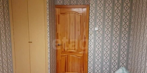 3-комн квартира Космонавтов пр-кт,  д. 76