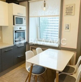 Продажа 3-комн квартиры на вторичном рынке Культуры пр-кт,  д. 6,  к. 1