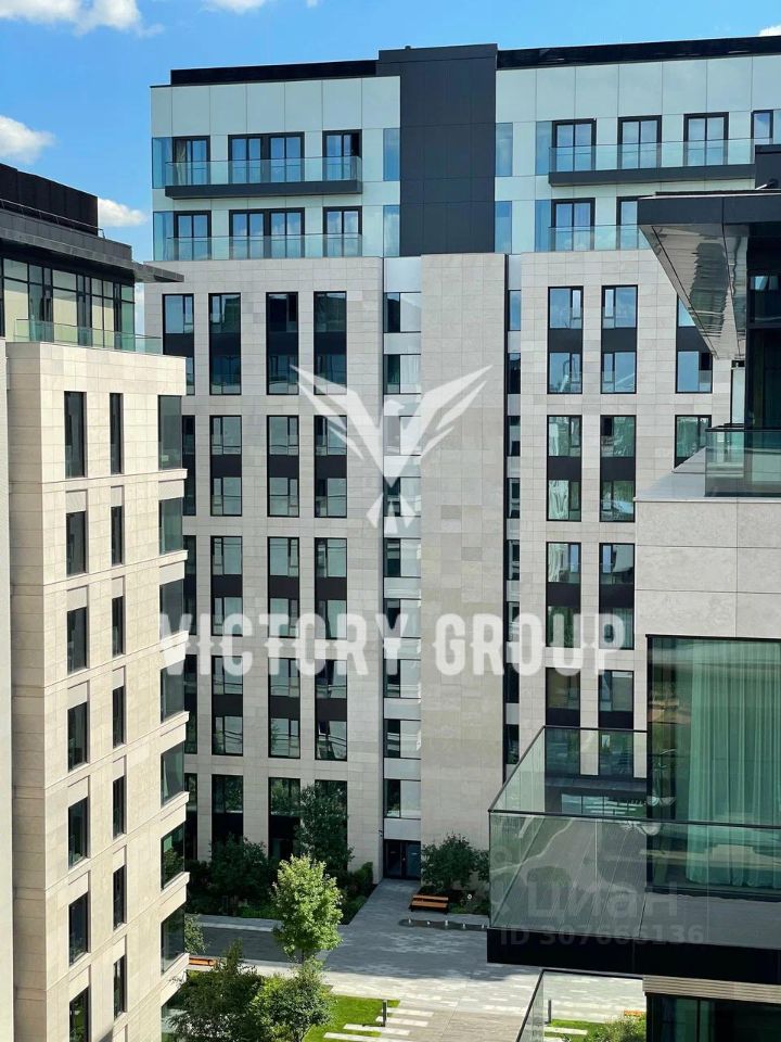 Продажа 2-комн квартиры на вторичном рынке Мосфильмовская улица, 1к3