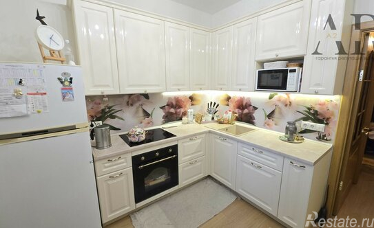 Продажа 2-комн квартиры на вторичном рынке ул Беловежская,  д. 13