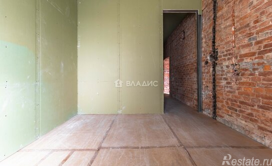 Продажа 2-комн квартиры на вторичном рынке Каменноостровский пр-кт,  д. 26-28