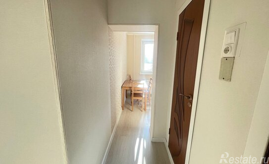 Продажа 2-комн квартиры на вторичном рынке Абрамцевская улица,  д. 11 к2