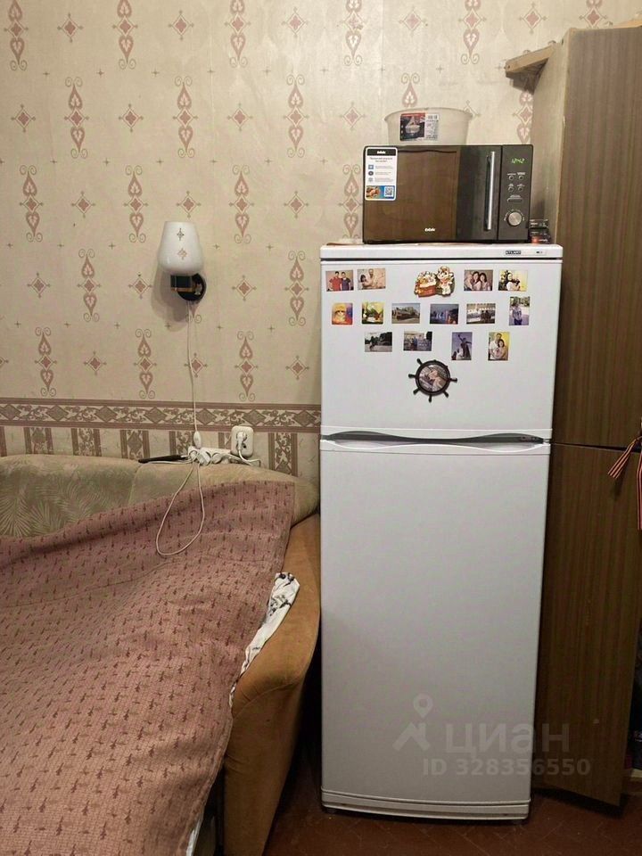 Продажа комнаты Старо-Петергофский проспект, 35б