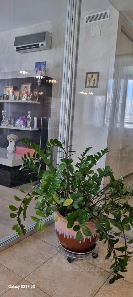 Продажа 4-комн квартиры на вторичном рынке Ленинский проспект, 106К1