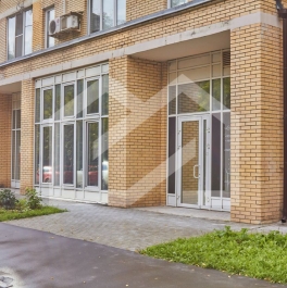 Аренда торгового помещения Челюскинская улица,  д. 9