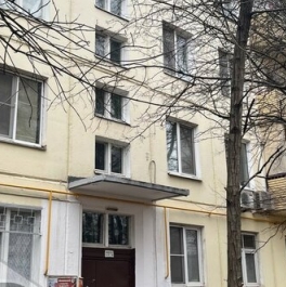 Продажа 2-комн квартиры на вторичном рынке улица Фомичёвой,  д. 2