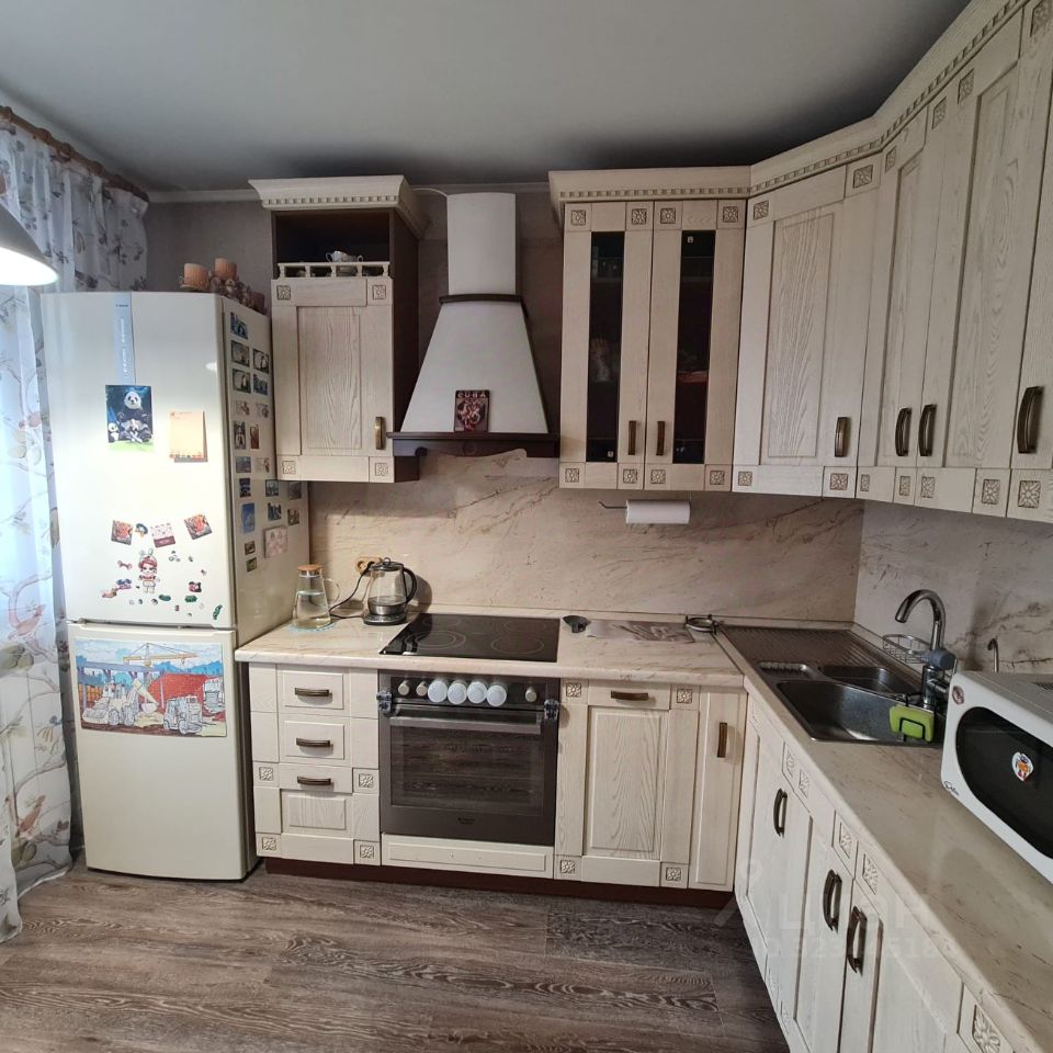 Продажа 1-комн квартиры на вторичном рынке Долгопрудный, Лихачевское шоссе, 13а