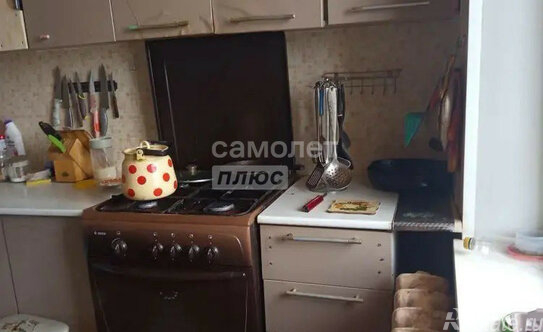 Продажа 3-комн квартиры на вторичном рынке Белоомут, ул Урицкого,  д. 65