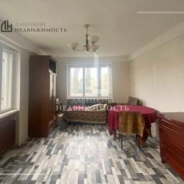 Продажа 3-комн квартиры на вторичном рынке Индустриальный пр-кт,  д. 28