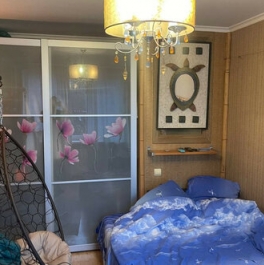 Продажа 2-комн квартиры на вторичном рынке Большевиков пр-кт,  д. 5