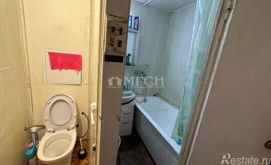 Продажа 3-комн квартиры на вторичном рынке Ферганская улица,  д. 24