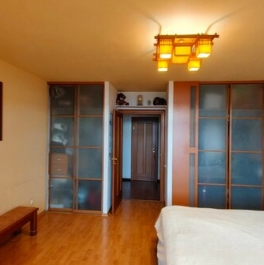 Продажа 4-комн квартиры на вторичном рынке Реки Фонтанки наб,  д. 121