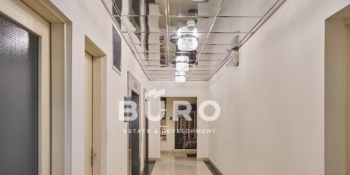 4-комн квартира ул Архитектора Власова,  д. 6