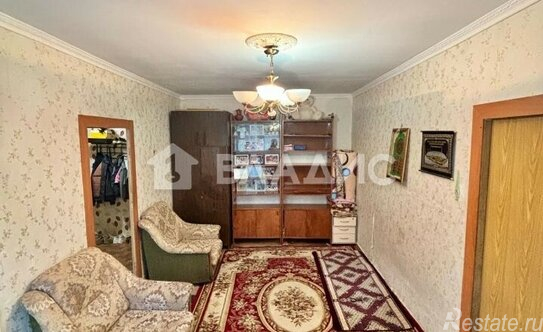 Продажа 2-комн квартиры на вторичном рынке Судостроительная улица,  д. 33