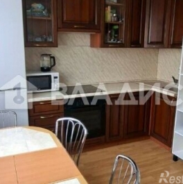 Продажа 3-комн квартиры на вторичном рынке улица Барышиха,  д. 16