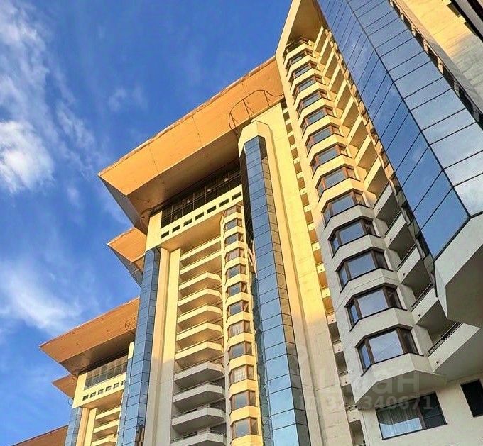 Продажа 3-комн квартиры на вторичном рынке улица Архитектора Власова, 6